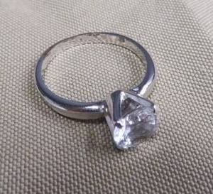 ESTATE RINGS