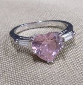 ESTATE RINGS