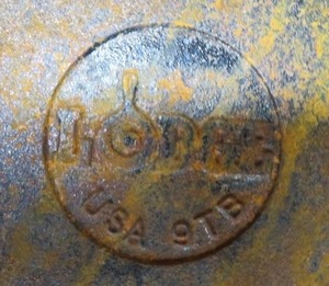 LODGE 9 CAST IRON GRILL PAN