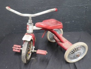 VINTAGE AMF JUNIOR TRIKE