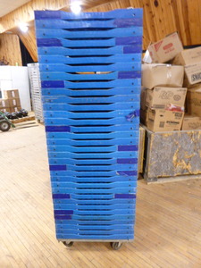 34 Home Style Bakery Bread Racks