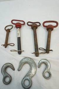 hitch pins and tow hooks