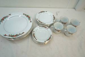 Christmas dinnerware serving set