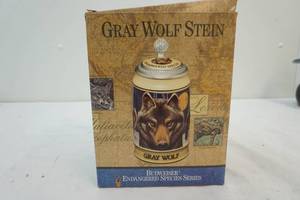 Budweiser Gray Wolf Stein