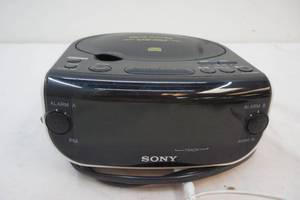 Dream Machine CD clock radio