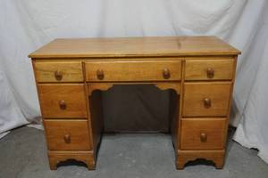 wood dresserdesk
