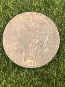 lot 26 image: 1921 Silver Morgan Dollar