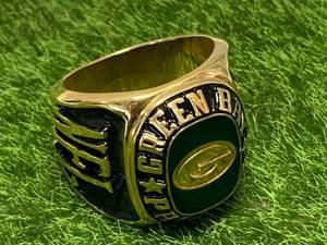 lot 58 image: Officially Licensed Oversized Green Bay Packer Ring