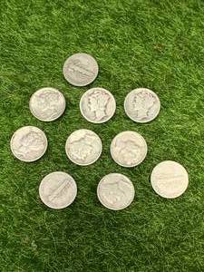 lot 93 image: Lot of 10 Mercury Dimes
