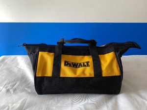 DEWALT ATOMIC COMPACT SERIES 12 DRILLDRIVER KIT