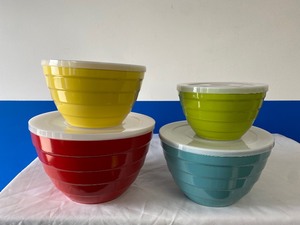 MELAMINE 4PC BOWL SET WITH LIDS