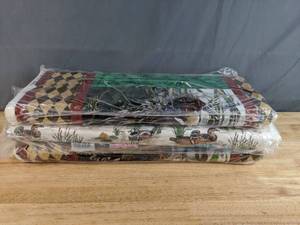 lot 76 image: Collection of Duck Themed Bolts of Fabric - Z