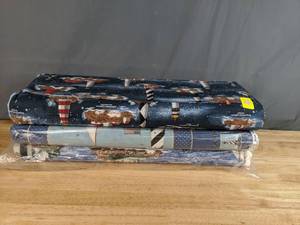 lot 21 image: Collection of 3 Lighthouse Themed Bolts of Fabric - Z