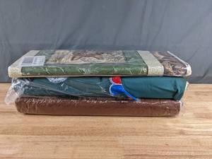 lot 458 image: Assorted Bolts of Deep Green, Brown, and WolfWild Animal Themed Fabric - Z
