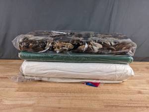 lot 226 image: Collection of Horse, Duck and Solid White & Green Themed Bolts of Fabric - Z