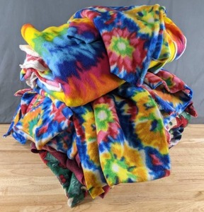 lot 327 image: Large Stack of Fleece Fabric (Tie Dye, Wavy Stripes, Christmas, Bears, Flowers, Butterflies and More) - Z