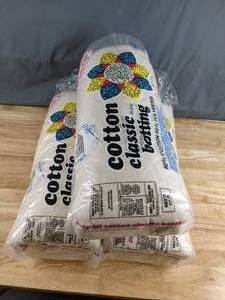 lot 338 image: (3) Bags of Cotton Classic Blend Batting - Z
