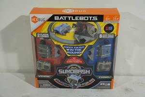 lot 68 image: NEW Battlebots Sumobash Hex Bug Battle Strategy Kit