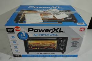 lot 15 image: PowerXL Air Fryer Grill