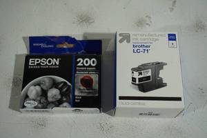 lot 95 image: Epson 200 and Brother LC-71 Ink Cartridges