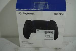 lot 58 image: Sony PS5 Dualsense Controller