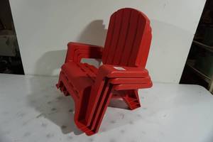lot 66 image: NEW Indoor Use Plastic Chairs - Red