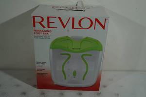 lot 248 image: Revlon Massaging Foot Spa