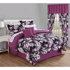 lot 129 image: Simone 20 Piece Bedroom Set - Queen