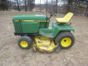 John Deere 430 Lawn Tractor