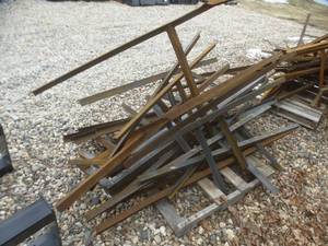 Pallet #1 Angle Iron T Pieces