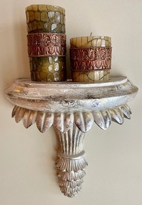 lot 41 image: Stunning Wall Shelves with Decorative Candles