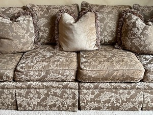 lot 7 image: Gorgeous Upholstered Extra Long Sofa