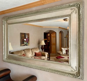 lot 112 image: LARGE Luxurious Mirror