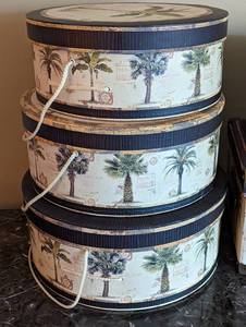 lot 135 image: Decorative Palm Tree Design Storage Boxes