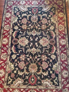 lot 206 image: Classy Area Rug