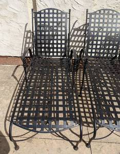 lot 249 image: Set of Four Metal Patio Lounge Chairs