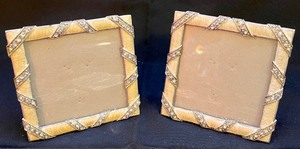 lot 323 image: Variety of Decorative Picture Frames