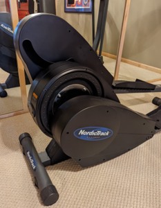 lot 163 image: NordicTrack Ellipse 930 Elliptical