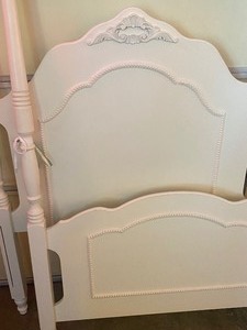 lot 358 image: Lovely Four Poster Shabby Chic Style Twin Bed Frame