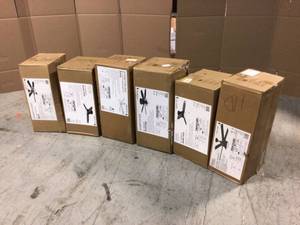 Mix Lot of Hampton Bay Ceiling Fans - Contains 6 - good condition - review all pictures