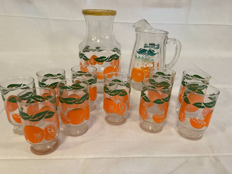 Sold at Auction: Vintage Anchor Hocking orange Juice Carafe