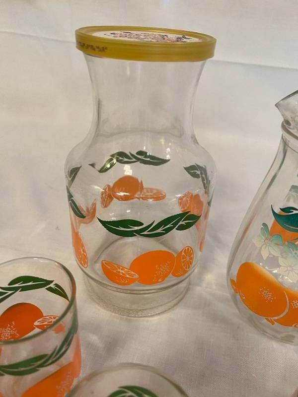 Sold at Auction: Vintage Anchor Hocking orange Juice Carafe