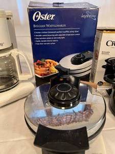 lot 6 image: Lot of Small Kitchen Appliances