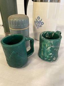 lot 21 image: Thermoses & Coffee Pot