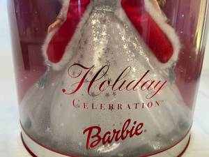 lot 104 image: 2001 Special Edition Holiday Celebration Barbie NIB