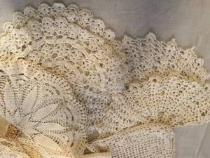 lot 137 image: Lot of Doilies