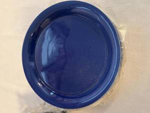 lot 163 image: Set of 8 New Dishes