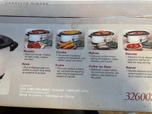 lot 171 image: Hamilton Beach Roaster Oven - New in Box