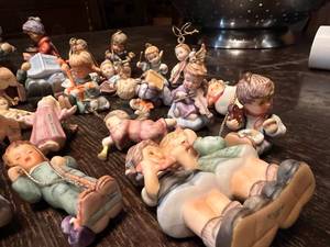lot 204 image: Lot of 39 Studio Hummel Ornaments w Certificates of Authenticity