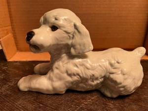 lot 217 image: Goebel Dog and Homco Cat